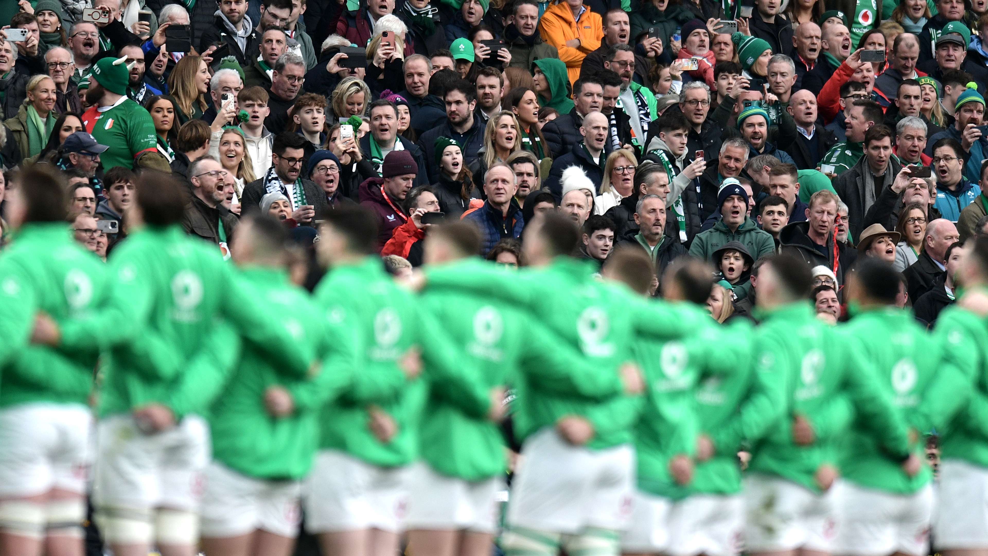 方面扮演的 方面扮演的